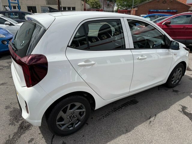 Kia Picanto Gt-line Black #22