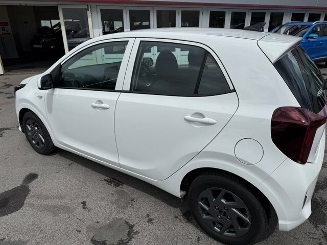 Kia Picanto Gt-line Black #26