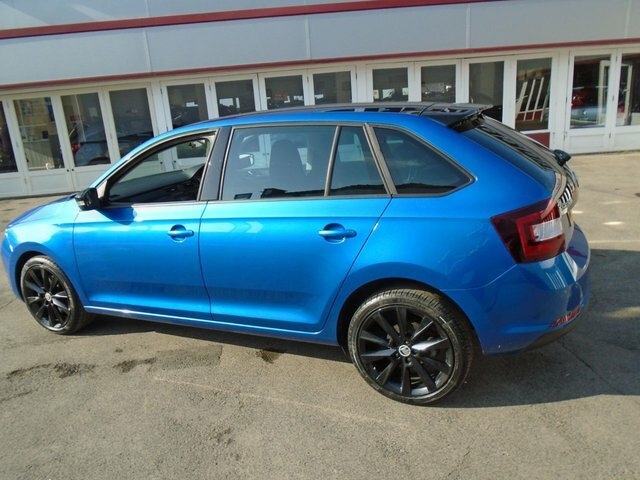 Skoda Rapid Spaceback 1.6 Spaceback Se Sport Tdi 114 Bhp Blue #5