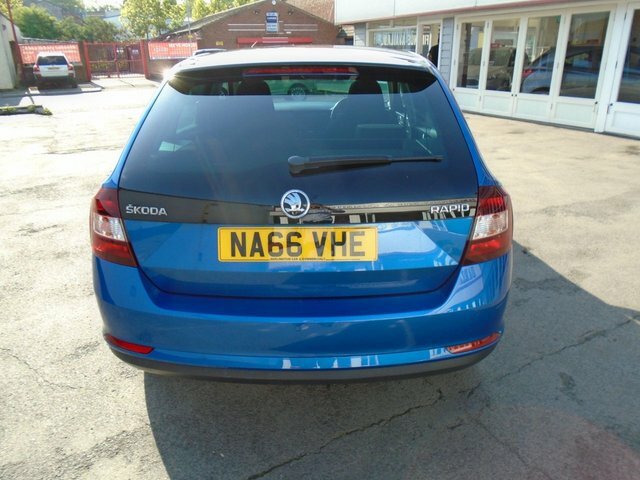 Skoda Rapid Spaceback 1.6 Spaceback Se Sport Tdi 114 Bhp Blue #3