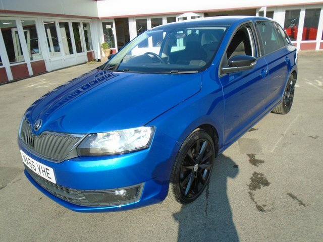 Skoda Rapid Spaceback Spaceback Se Tech Tsi White #13