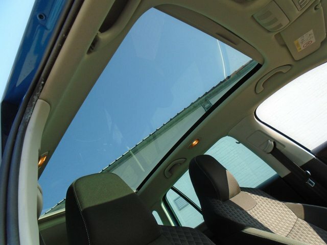 Skoda Rapid Spaceback 1.6 Spaceback Se Sport Tdi 114 Bhp Blue #2