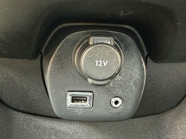 Toyota Aygo Vvt-i X-pression Red #10