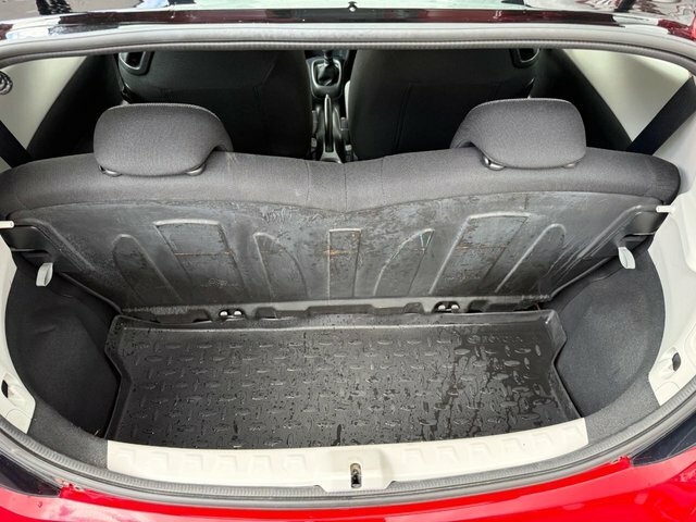 Toyota Aygo Vvt-i X-pression Red #15