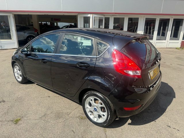 Ford Fiesta 1.25 Zetec Hatchback Euro 5 82 Black #4