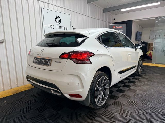 Citroen DS4 Hdi Dsport Hatchback White #6