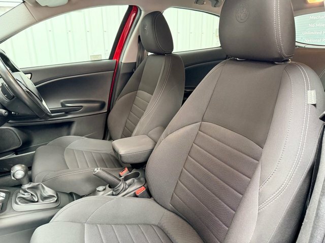 Alfa Romeo Giulietta 2.0 Jtdm-2 150 Tecnica Black #30