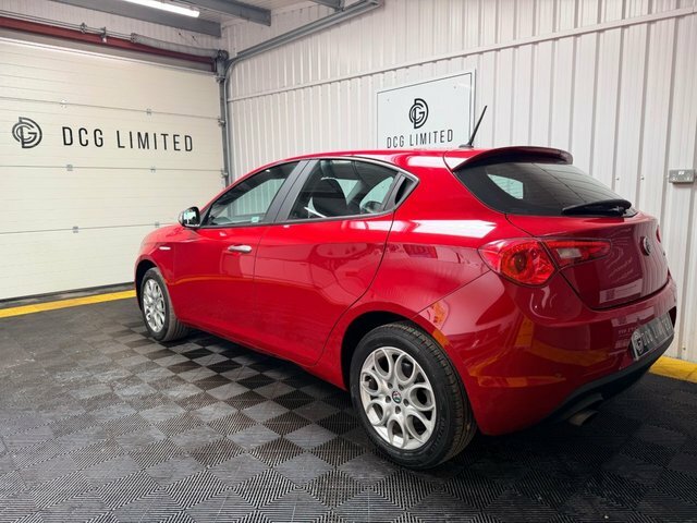 Alfa Romeo Giulietta 2.0 Jtdm-2 150 Tecnica Black #12