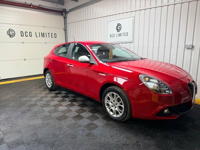 Alfa Romeo Giulietta Tb Multiair Super Hatchback Red #4
