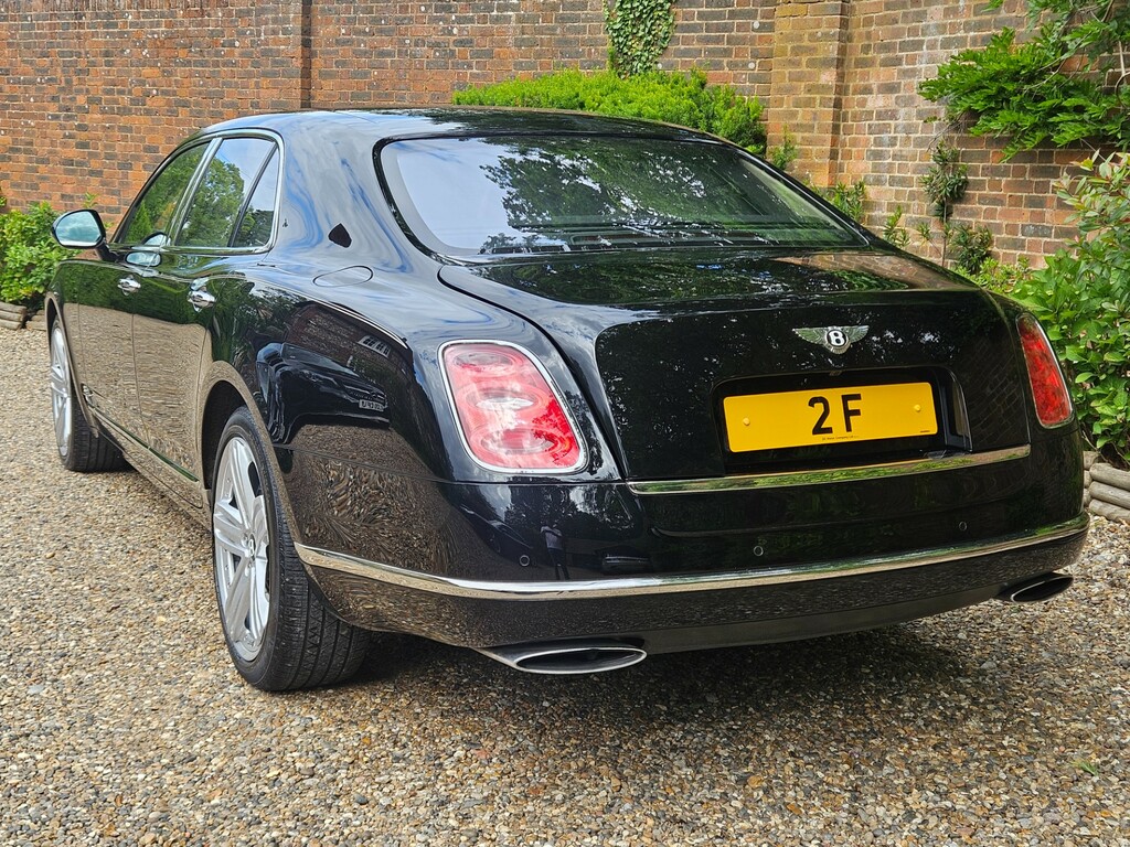 Bentley Mulsanne V8 Black #23