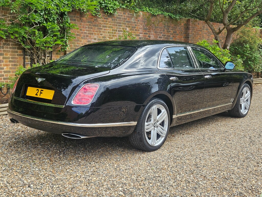 Bentley Mulsanne V8 Black #12