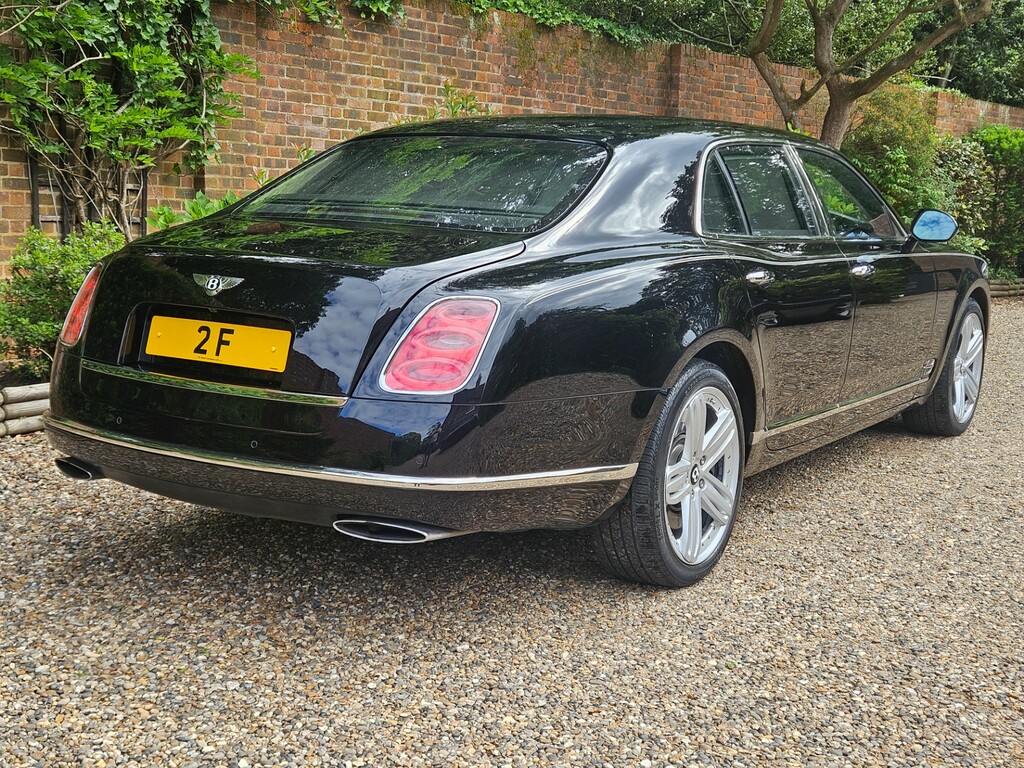 Bentley Mulsanne V8 Black #13