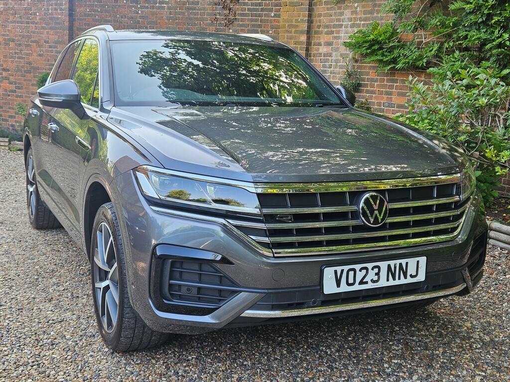Volkswagen Touareg R-line Tech Plus Grey #24
