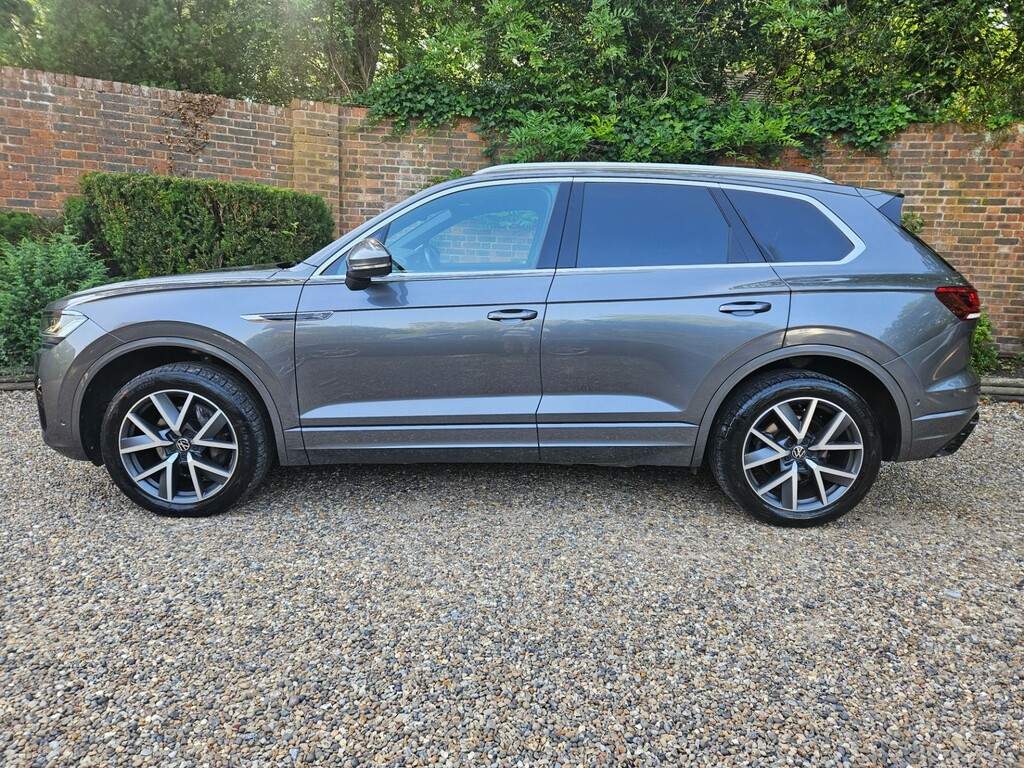 Volkswagen Touareg R-line Tech Plus Grey #18
