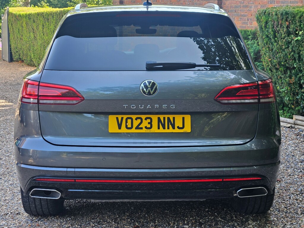 Volkswagen Touareg R-line Tech Plus Grey #22