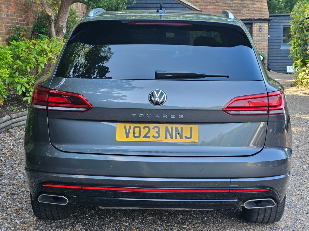 Volkswagen Touareg R-line Tech Plus Grey #31