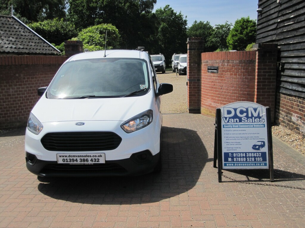 Ford Transit Courier 1.5 Tdci 2019 White #2