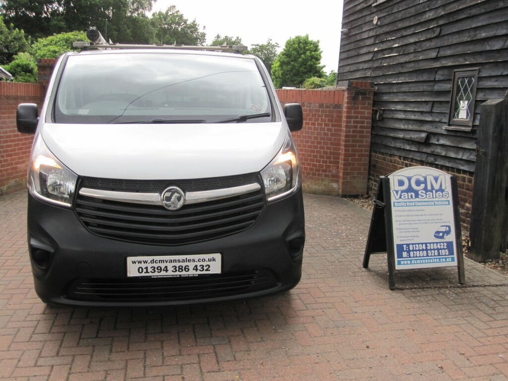 Vauxhall Vivaro 1.6 Cdti 2900 2018 White #2