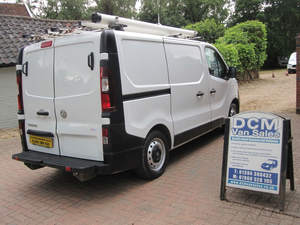 Vauxhall Vivaro 1.6 Cdti 2900 2018 White #4