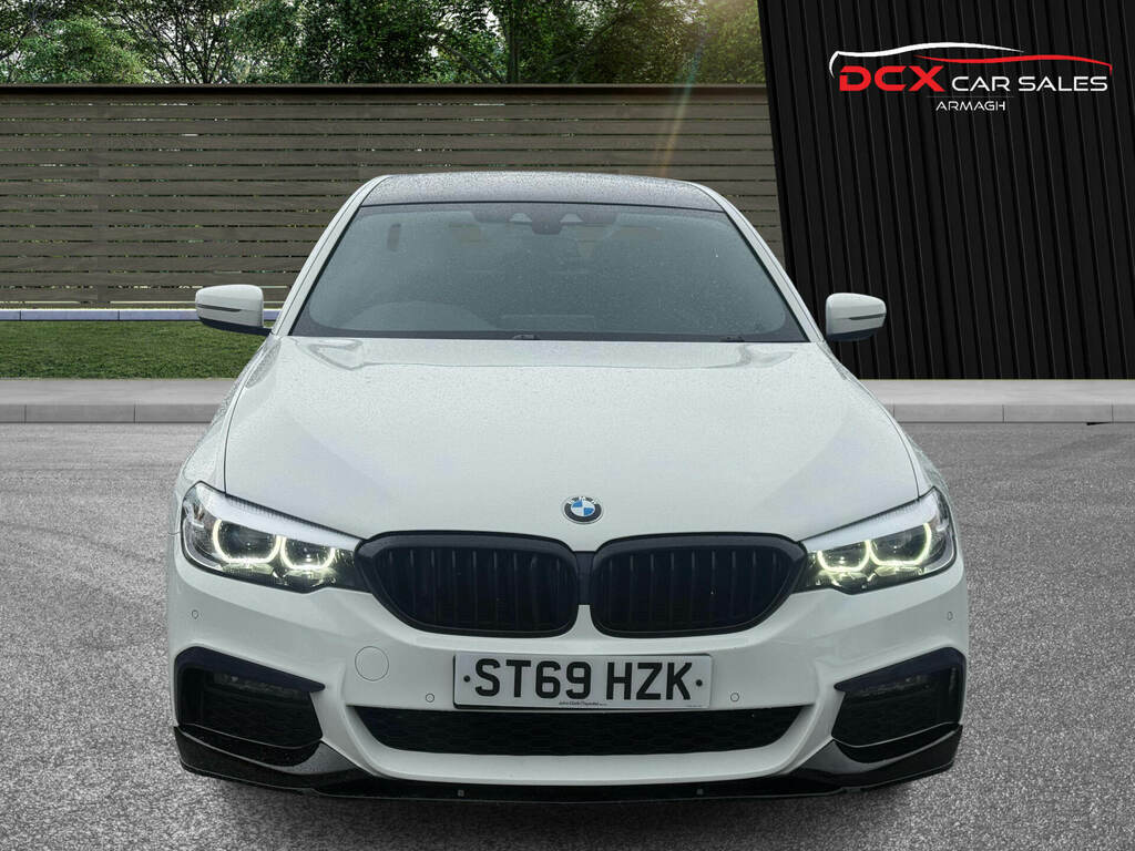 BMW 5 Series 520D Xdrive M Sport ST69HZK White #5