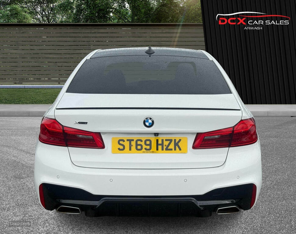 BMW 5 Series 520D Xdrive M Sport ST69HZK White #3