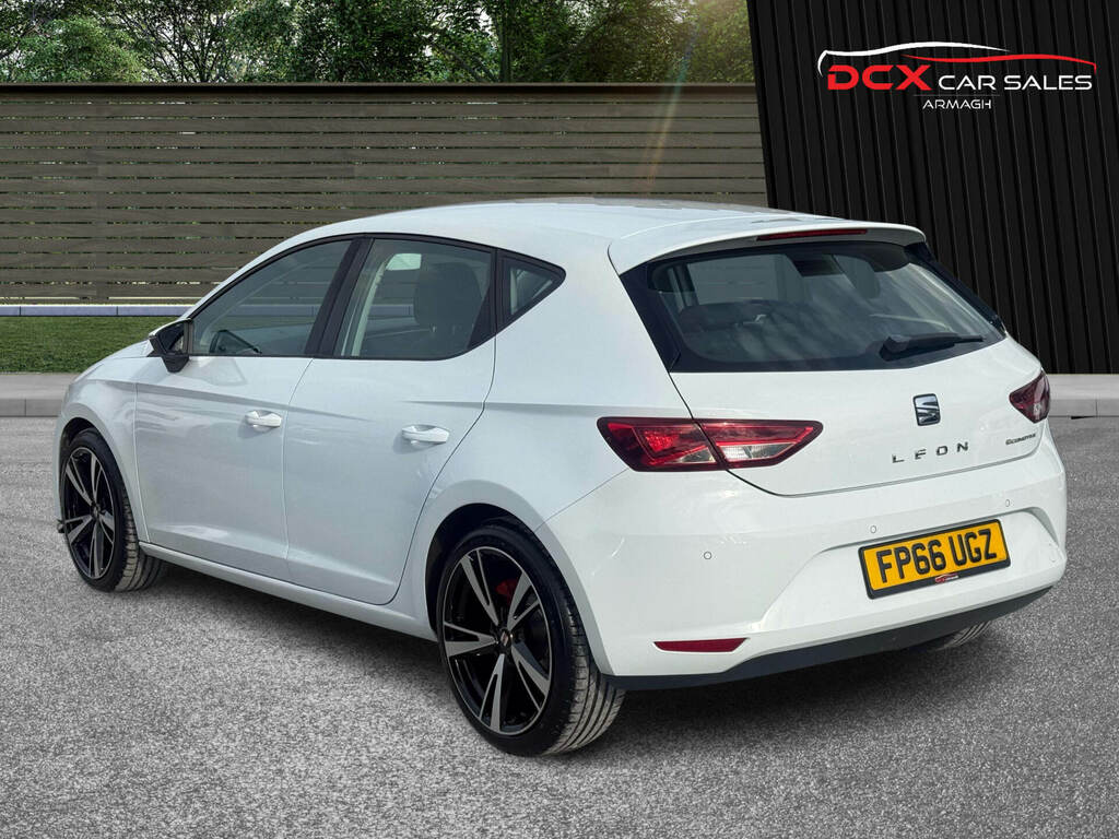 Seat Leon 1.6 Tdi Ecomotive Se Technology Pack FP66UGZ White #6