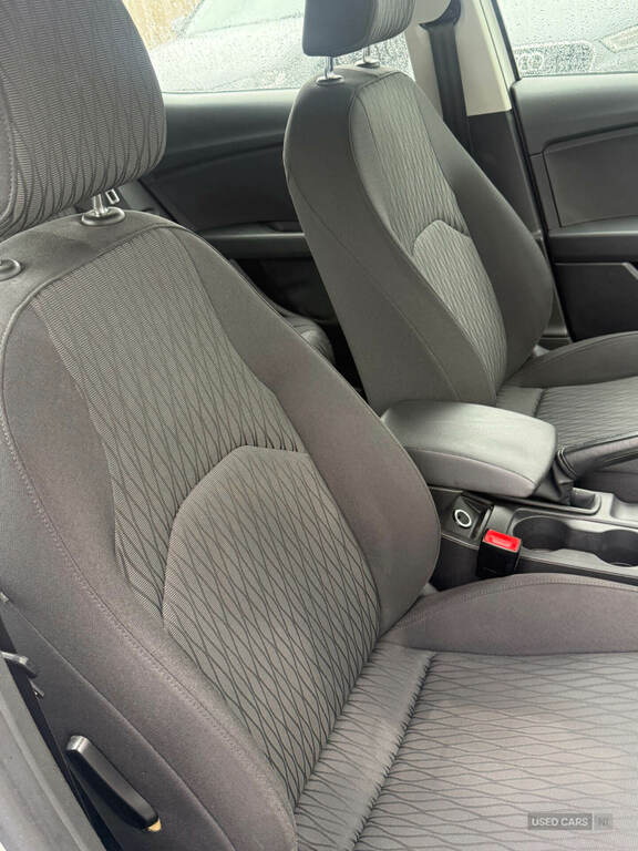Seat Leon Hatchback Black #15