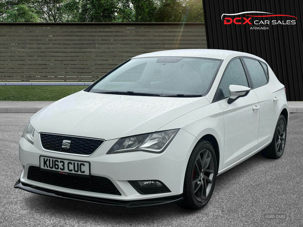 Seat Leon Hatchback Black #10