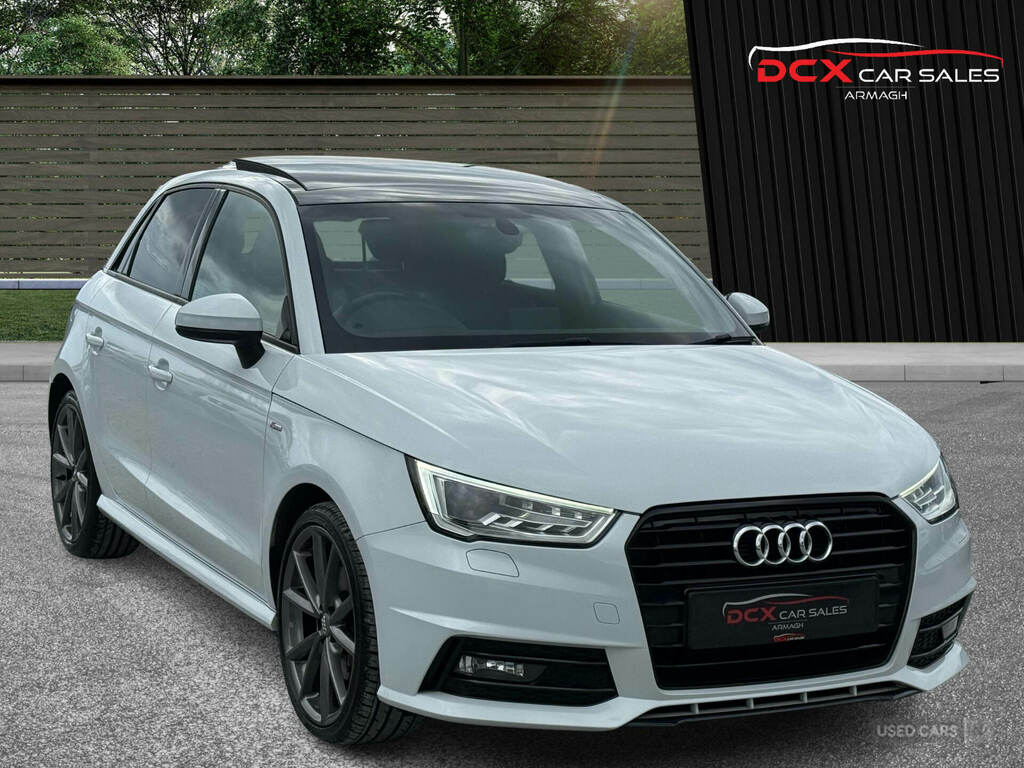 Audi A1 1.6 Tdi Black Edition White