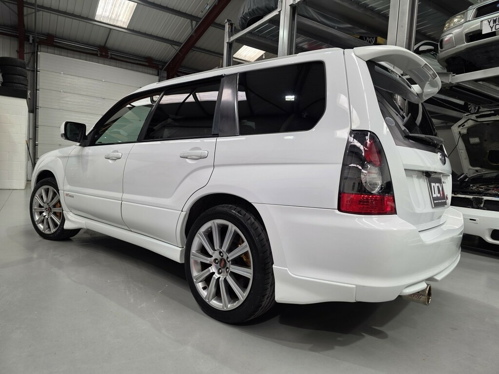 Subaru Forester Suv 2.5 Sti 200505 YD05TBK White #5