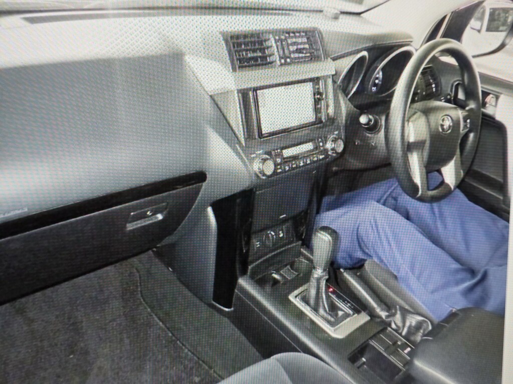 Toyota Land Cruiser 2.8 D4-d Tx Prado - Rust Free Silver #4