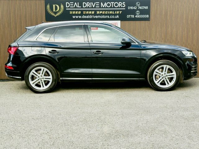 Audi Q5 S Line Black #8