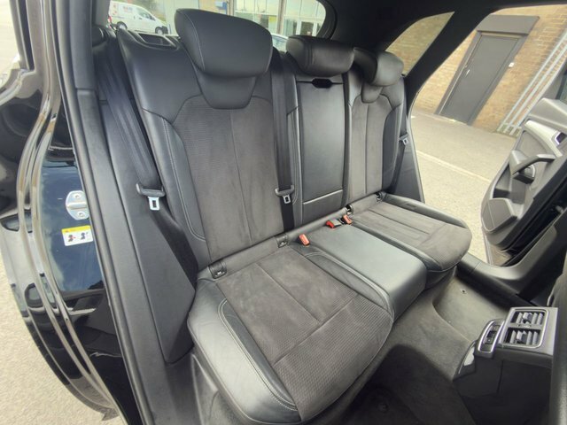 Audi Q5 S Line Black #19
