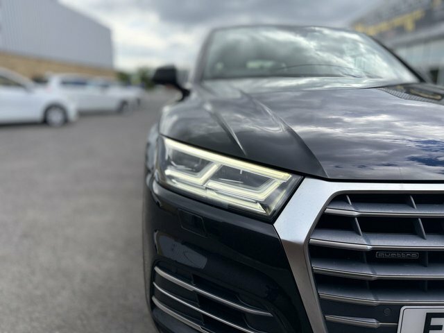 Audi Q5 S Line Black #59