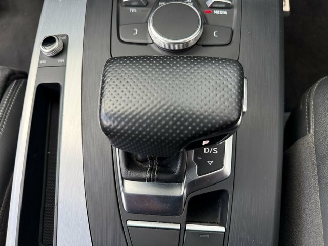 Audi Q5 S Line Black #50