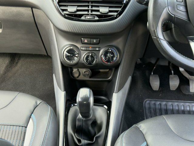 Peugeot 2008 2008 Active White #44