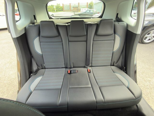 Peugeot 2008 2008 Active White #38