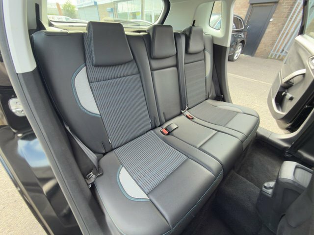 Peugeot 2008 2008 Active White #35