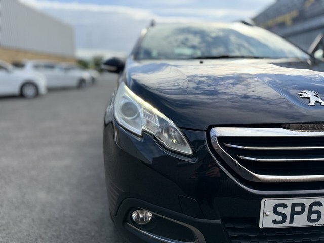 Peugeot 2008 2008 Active White #43