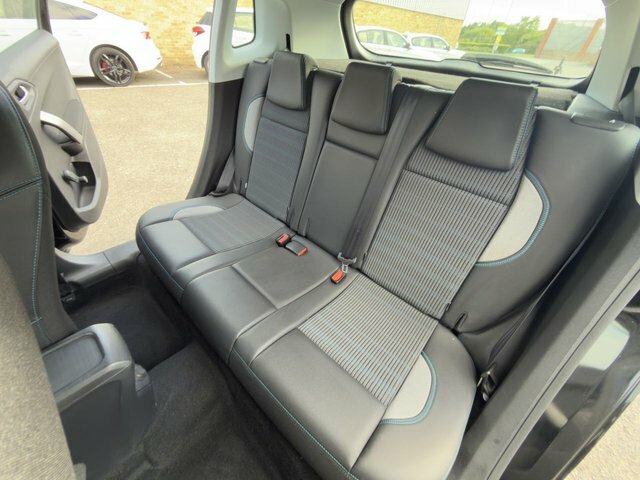 Peugeot 2008 2008 Active White #34