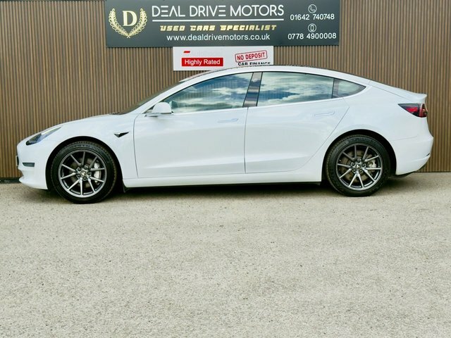 Tesla Model 3 2020 Dual Motor Long Range Saloon A White #4