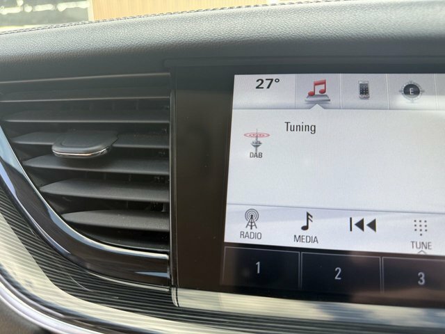 Vauxhall Insignia Tech Line Nav Black #26