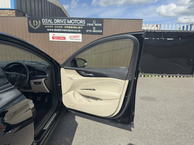 Vauxhall Insignia Tech Line Nav Black #62