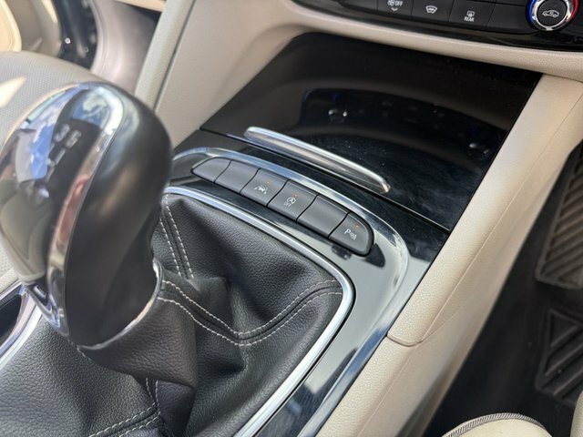 Vauxhall Insignia Tech Line Nav Black #23