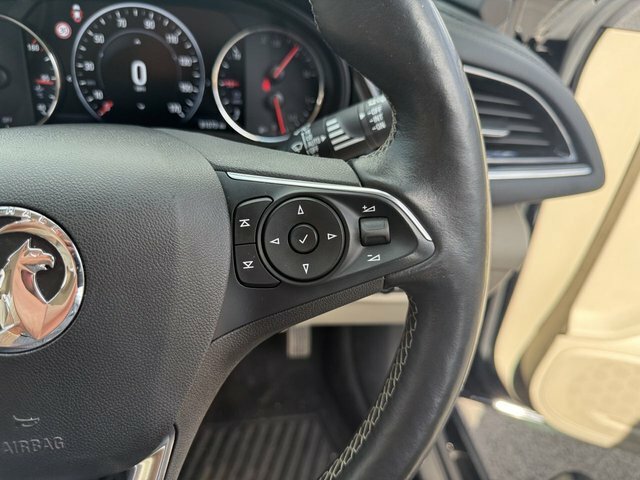 Vauxhall Insignia Tech Line Nav Black #36