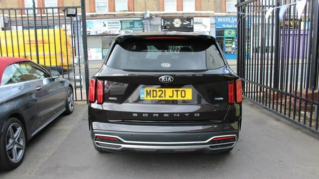 Kia Sorento T-gdi 13.8Kwh 3 Suv Brown #4