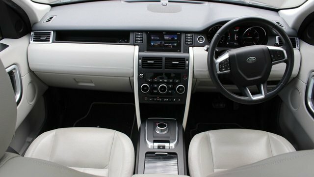 Land Rover Discovery Sport Td4 Hse Suv Grey #2