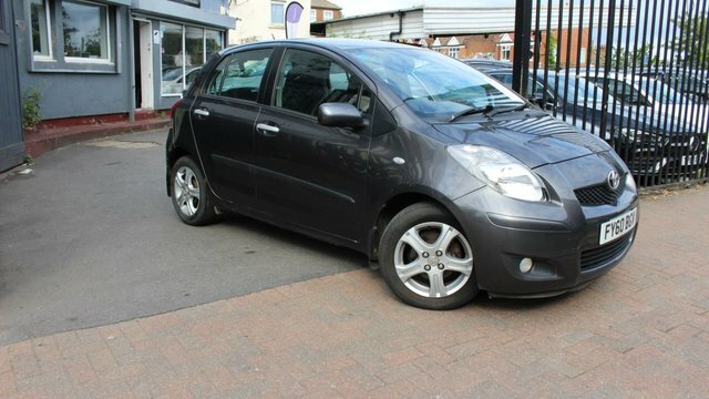 Toyota Yaris Hatchback Grey #13