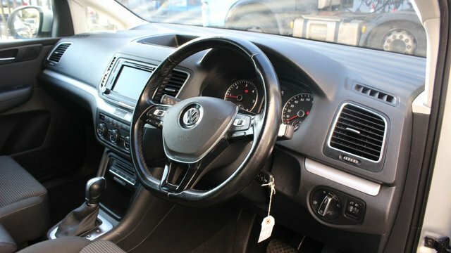 Volkswagen Sharan Se Nav White #14