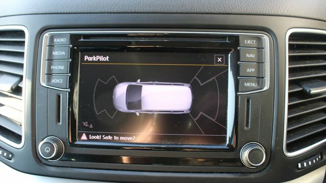 Volkswagen Sharan Se Nav White #18